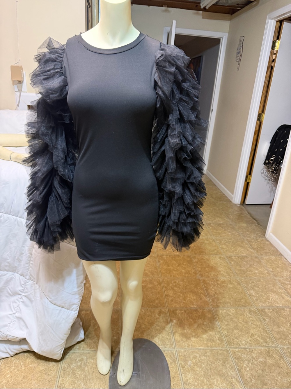 AKIRA Black Ruffle Tulle Sleeve Long Sleeve Dress - Picture 3 of 3